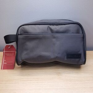 PERRY ELLIS Mens Grey Case Travel Shave Toiletry Kit Bag Pouch